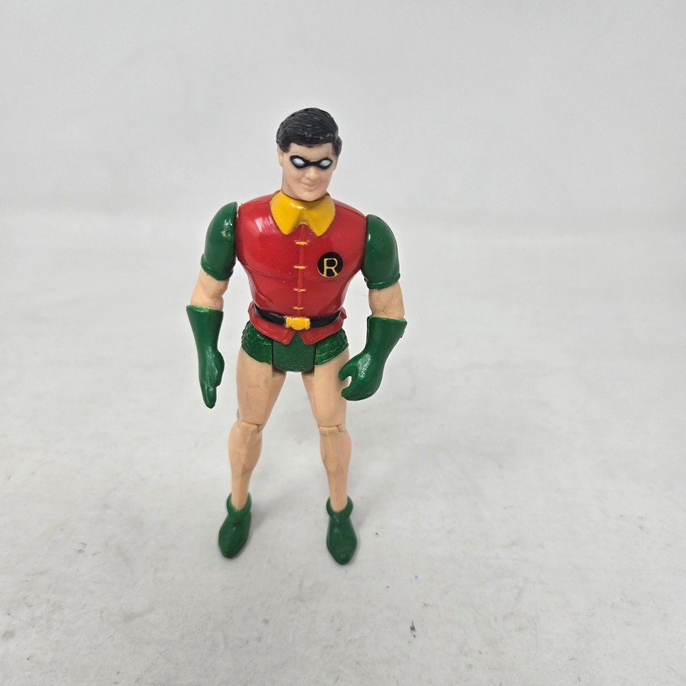 Vintage 1989 DC Comics Toy Biz Robin Action Figure Karate Chop Action Toy